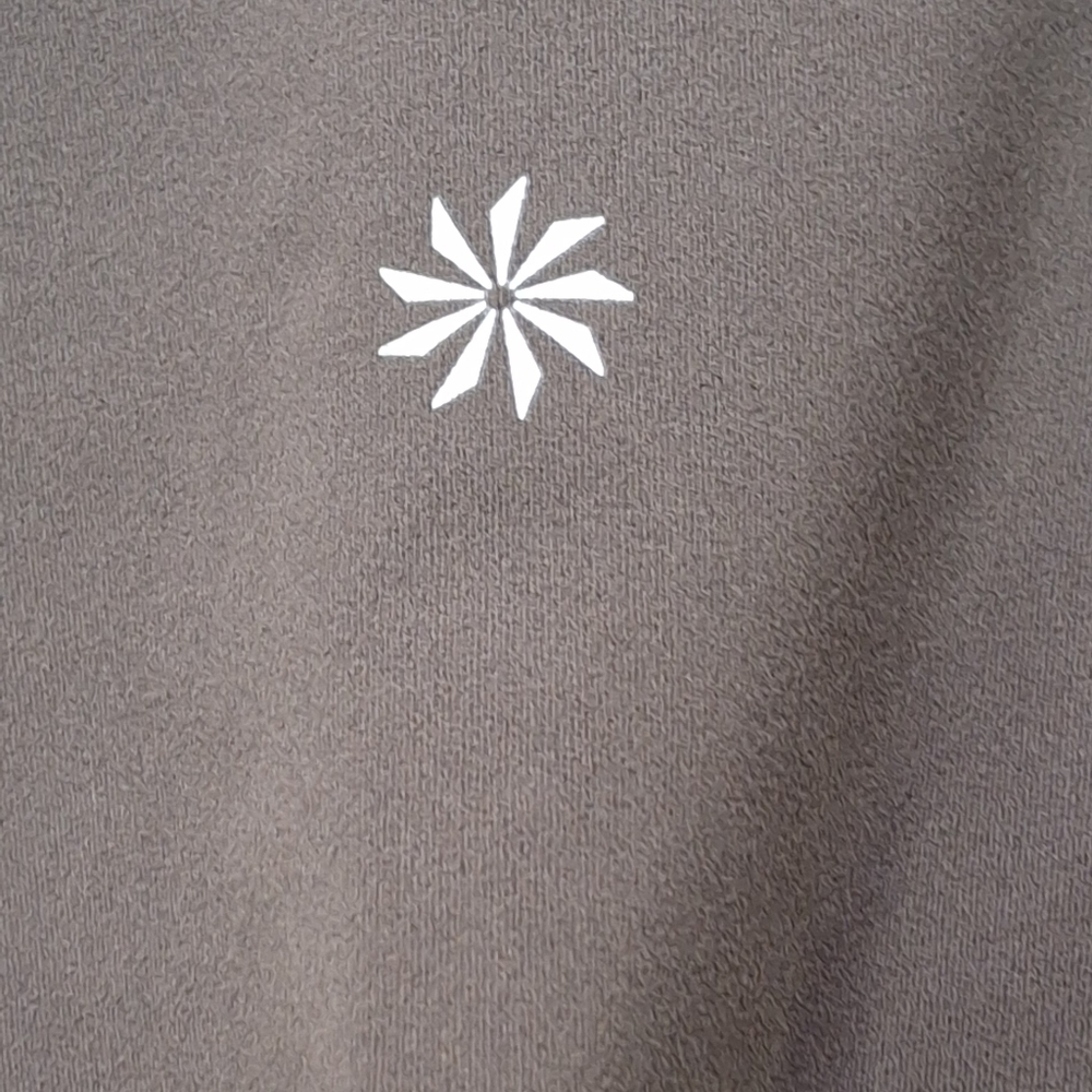 Athleta Mesh Tight - Picture 10 of 12